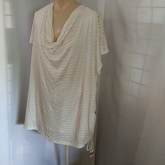 hearts of palm Tops Hearts Of Palm Plus Cream Tunic Poshmark